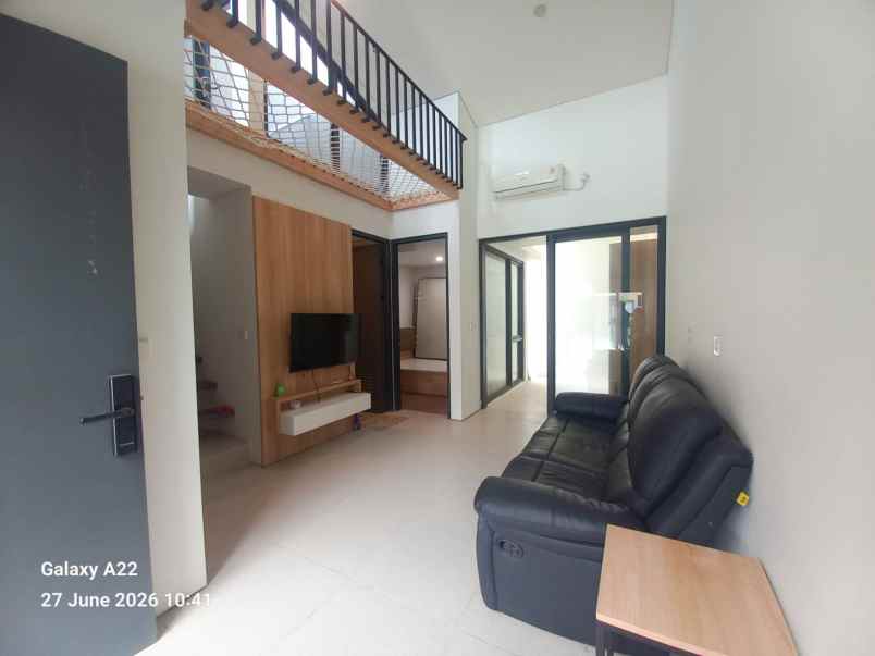 dijual rumah grand duta city