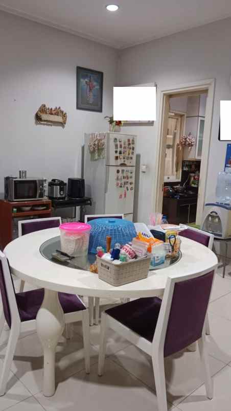 dijual rumah grand orchard kelapa