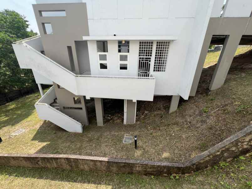dijual rumah grand summit batam