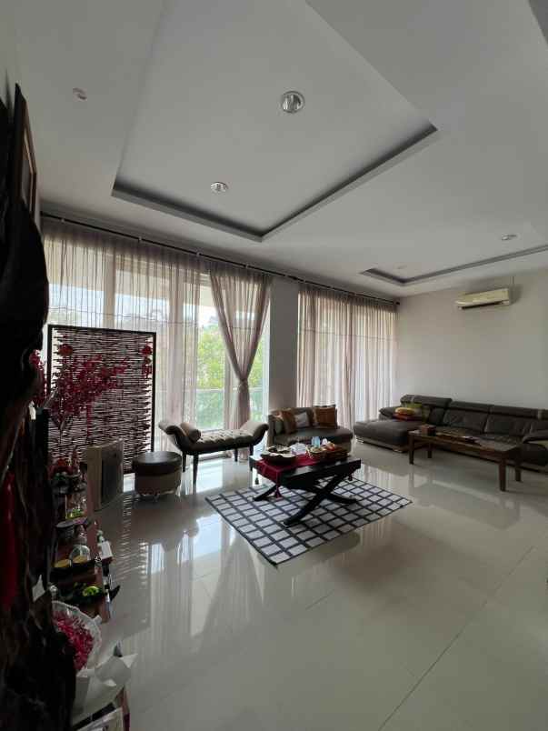 dijual rumah grand summit batam