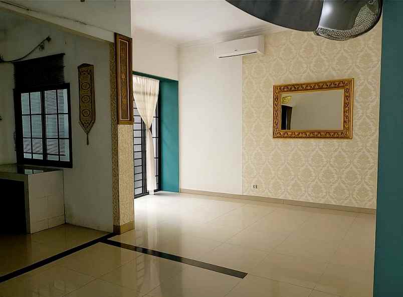 dijual rumah griya indah serpong