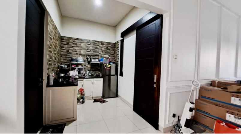 dijual rumah harapan indah