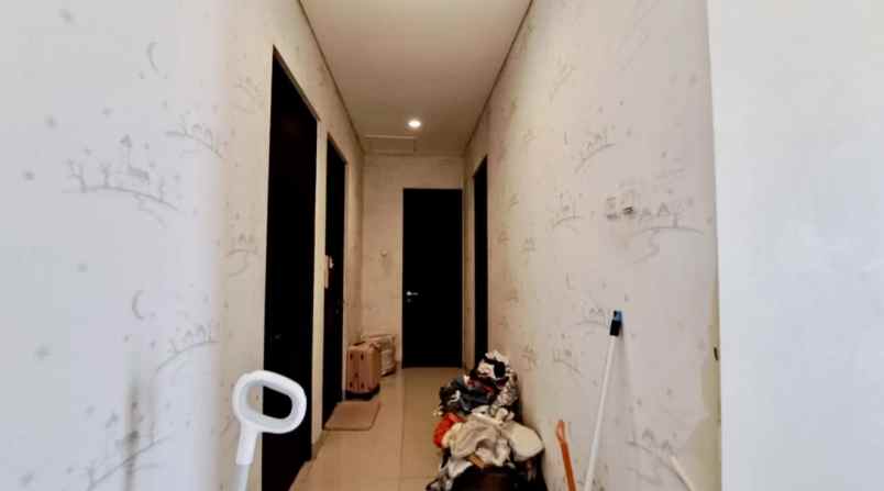 dijual rumah harapan indah