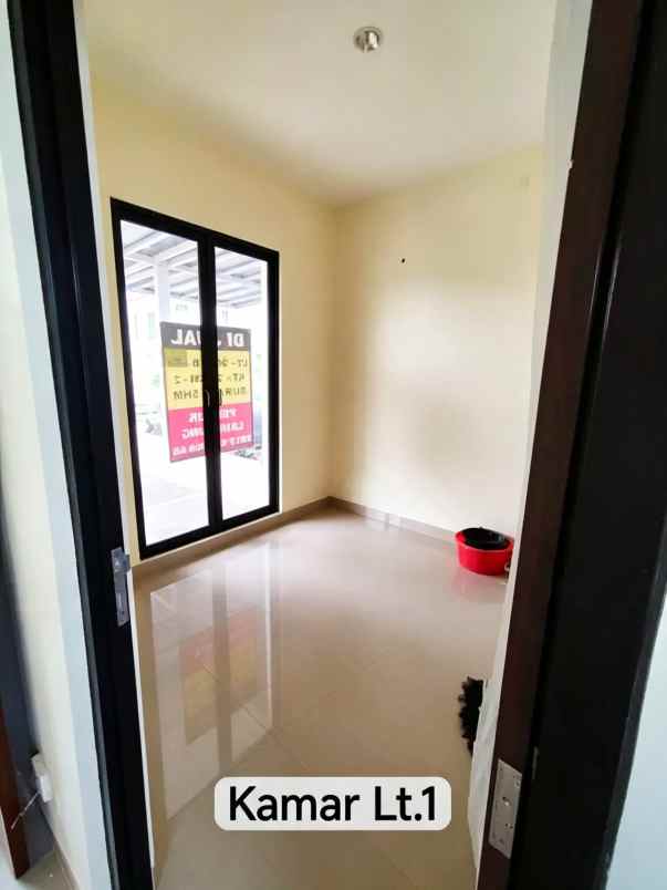 dijual rumah harapan indah