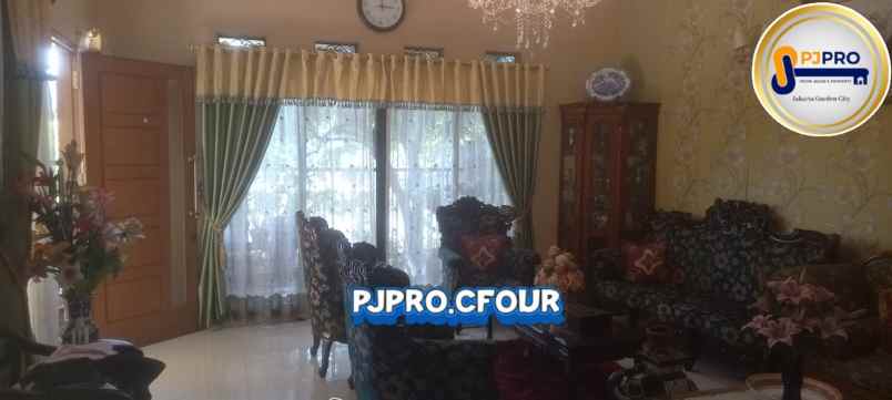dijual rumah harapan indah cluster aralia