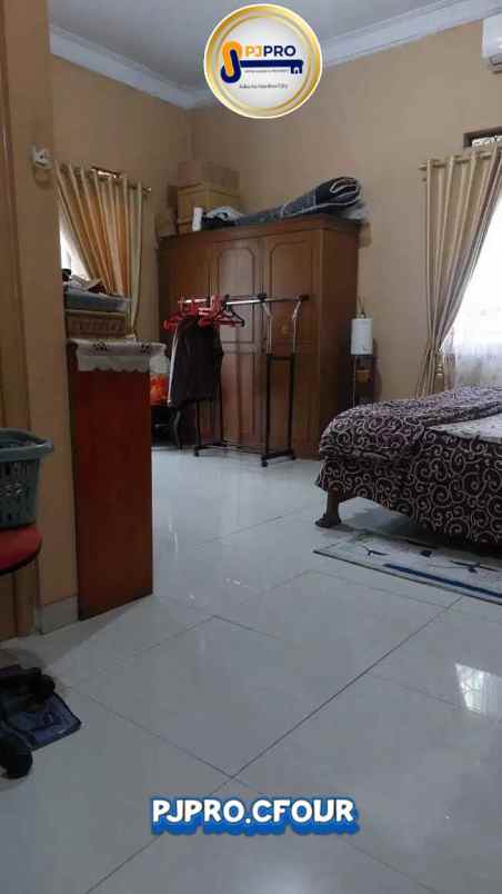 dijual rumah harapan indah cluster aralia