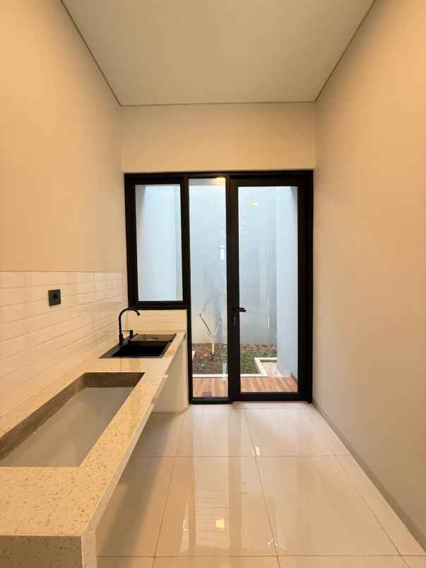 dijual rumah jagakarsa jakarta selatan