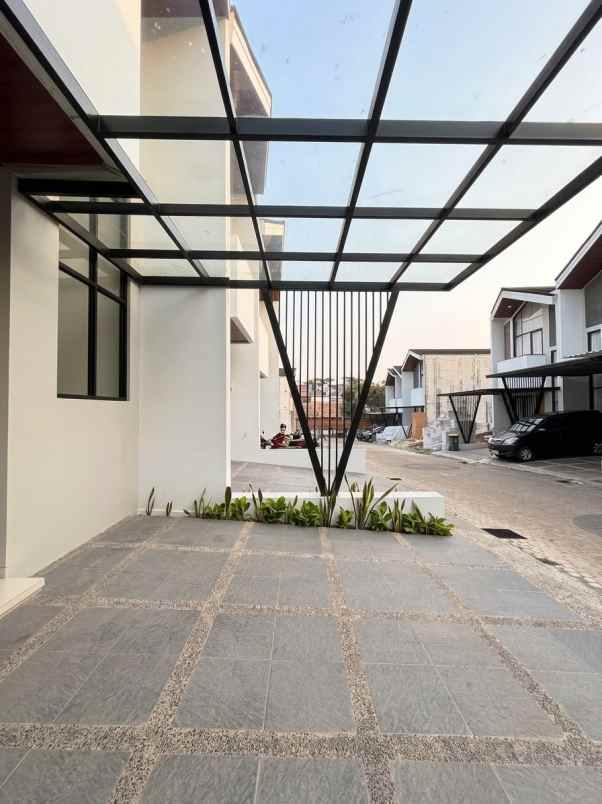 dijual rumah jagakarsa jakarta selatan