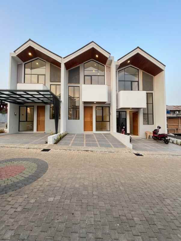 dijual rumah jagakarsa jakarta selatan