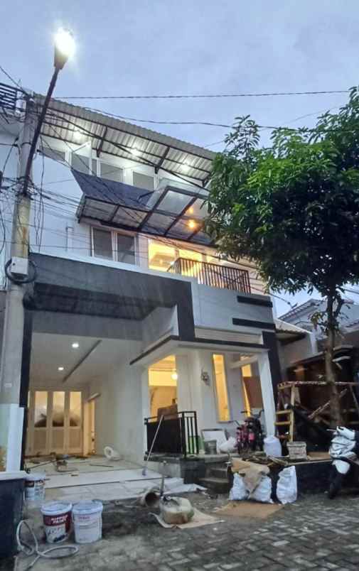dijual rumah jagakarsa raya