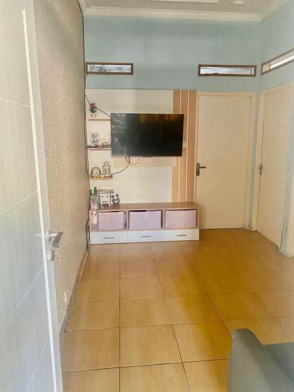dijual rumah jakasampurna