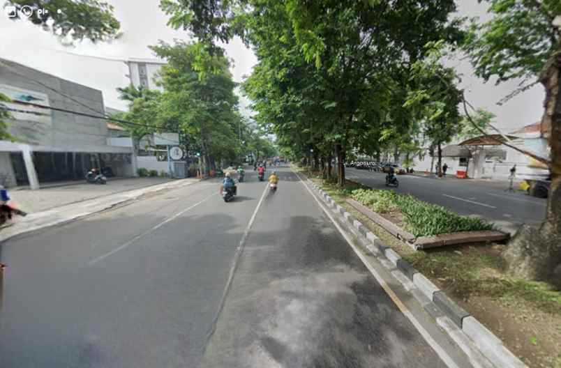 dijual rumah jalan arjuno