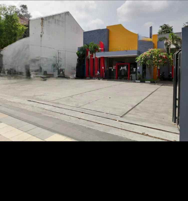 dijual rumah jalan arjuno