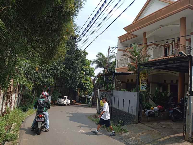 dijual rumah jalan budi