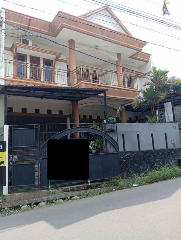 dijual rumah jalan budi