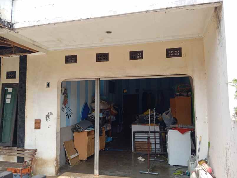 dijual rumah jalan cihanjuang