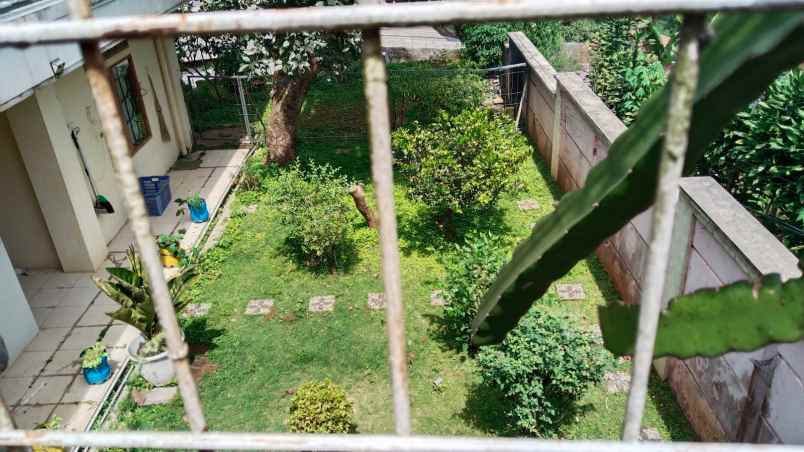 dijual rumah jalan ciumbuleuit kota bandung