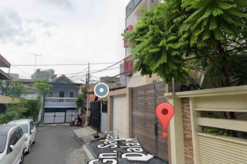 dijual rumah jalan gunung sari dalam