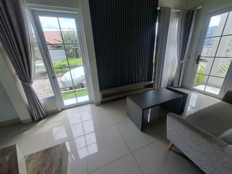 dijual rumah jalan kramat asem 36b rt