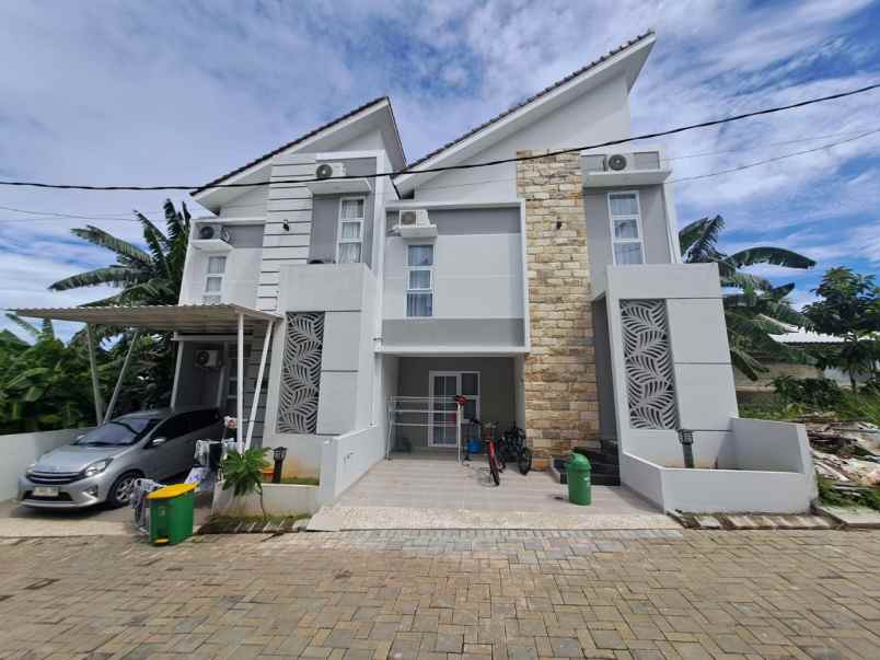 dijual rumah jalan kramat asem 36b rt
