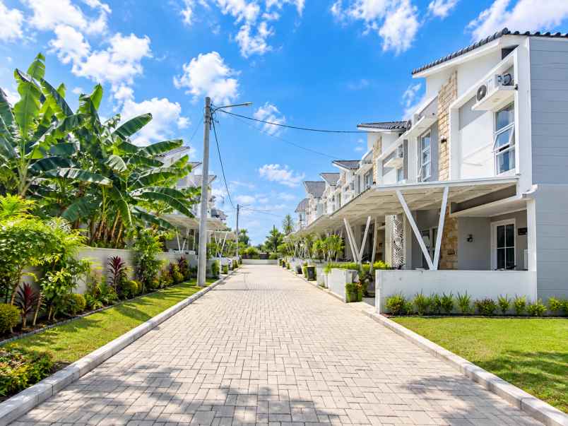 dijual rumah jalan kramat asem 36b rt