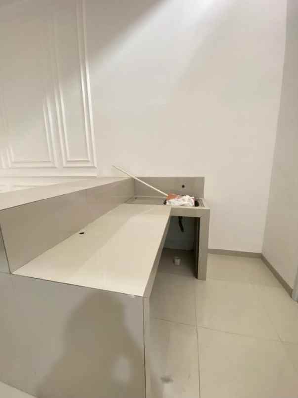 dijual rumah jalan pulau sebesi