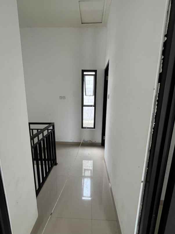 dijual rumah jatiasih bekasi