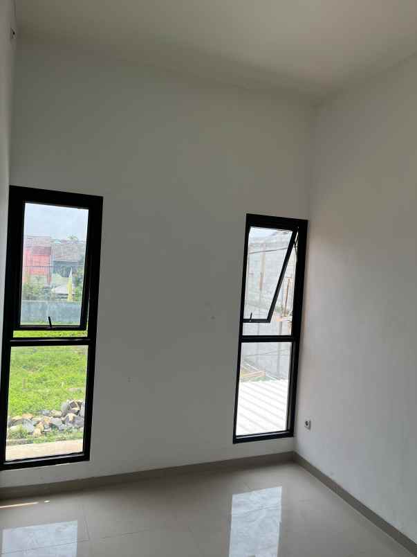 dijual rumah jatiasih bekasi