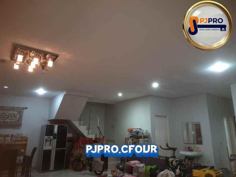 dijual rumah jatibening estate