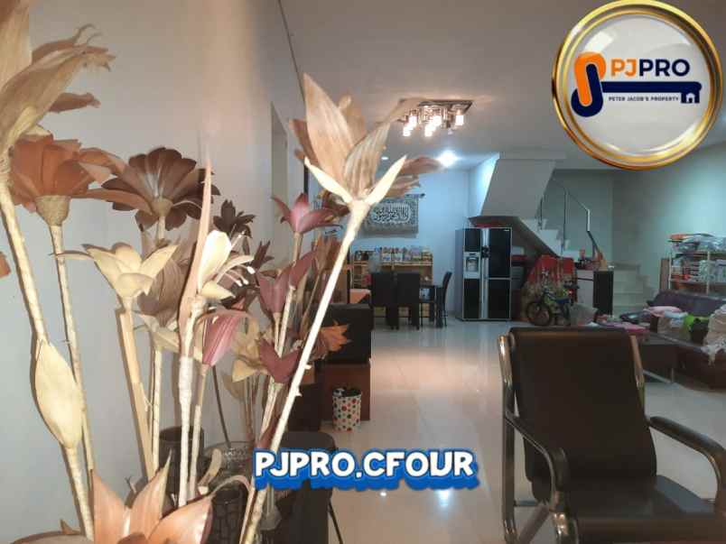 dijual rumah jatibening estate