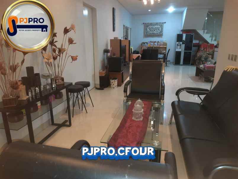 dijual rumah jatibening estate