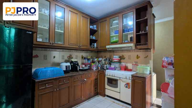 dijual rumah jatiwaringin