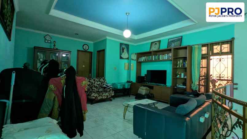 dijual rumah jatiwaringin