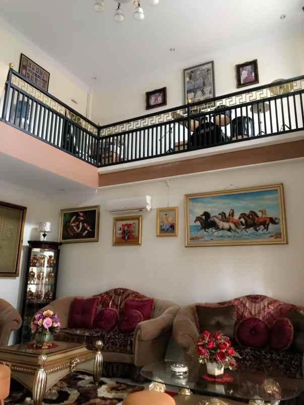 dijual rumah jl asta karya