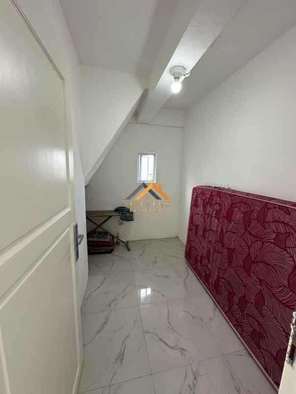 dijual rumah jl buku no 22 sei putih