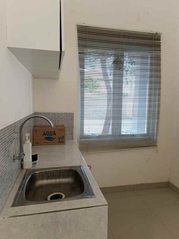 dijual rumah jl candi kalasan