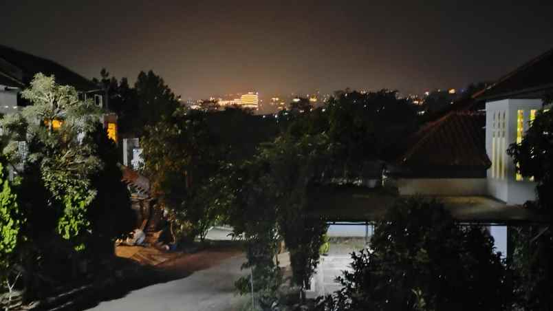 dijual rumah jl cigadung raya kota bandung