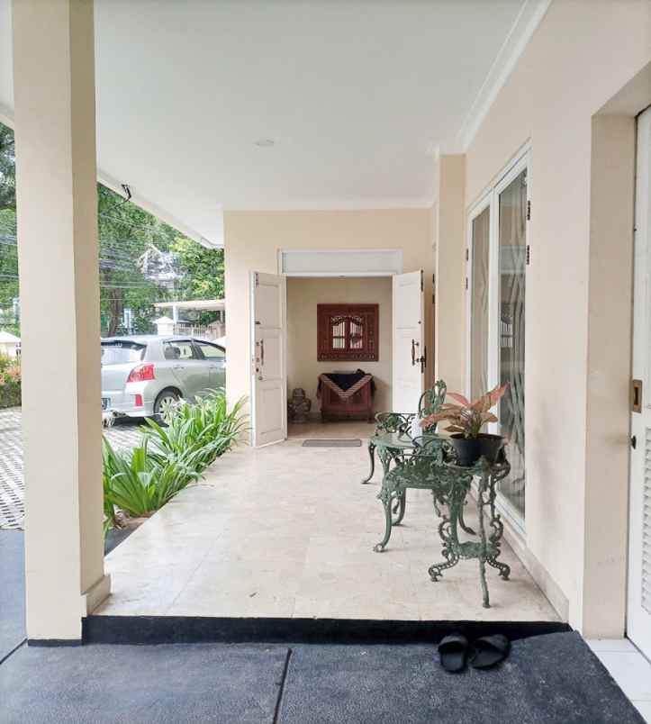 dijual rumah jl cilandak 1 dibelakang
