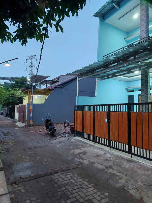 dijual rumah jl dongkal poris rt 002 rw 03
