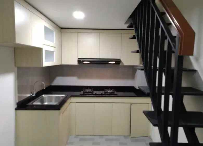 dijual rumah jl duren sawit baru