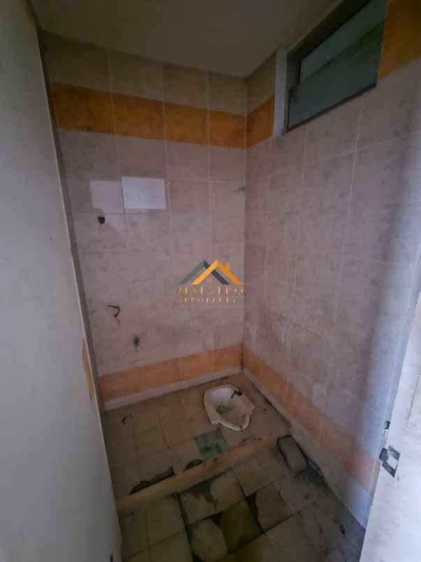 dijual rumah jl inspeksi titi papan kec