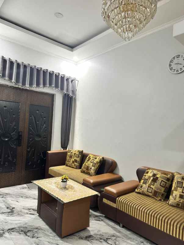 dijual rumah jl kampung rawa johar baru