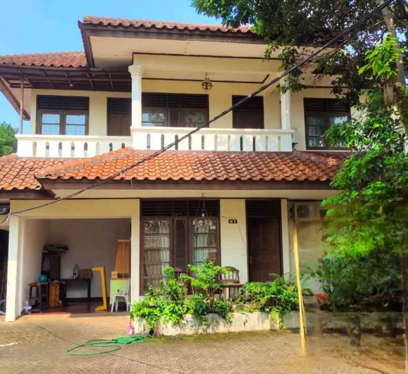 dijual rumah jl lebak bulus raya