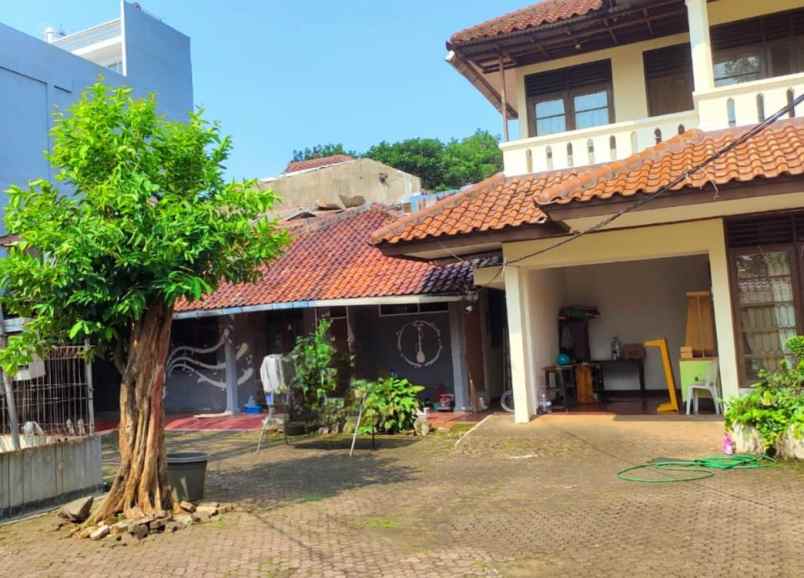 dijual rumah jl lebak bulus raya