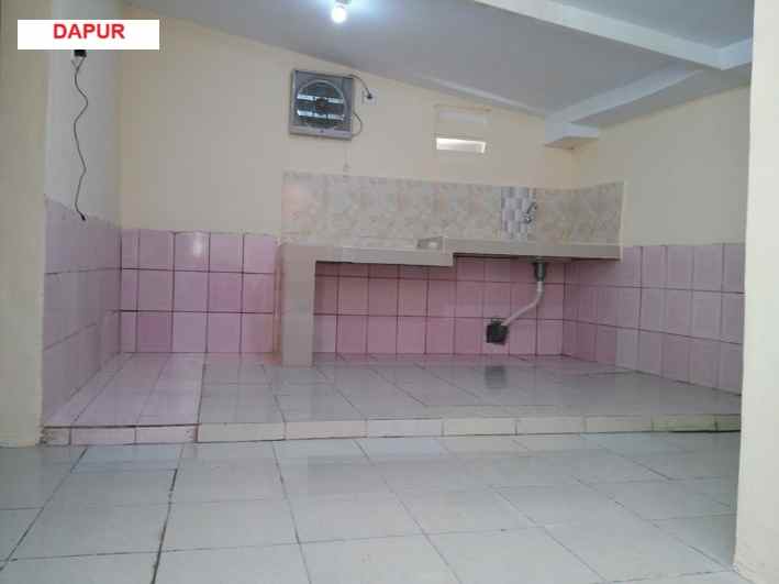 dijual rumah jl letjend s parman v waru