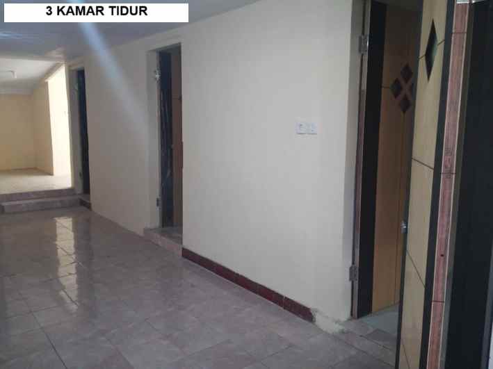 dijual rumah jl letjend s parman v waru