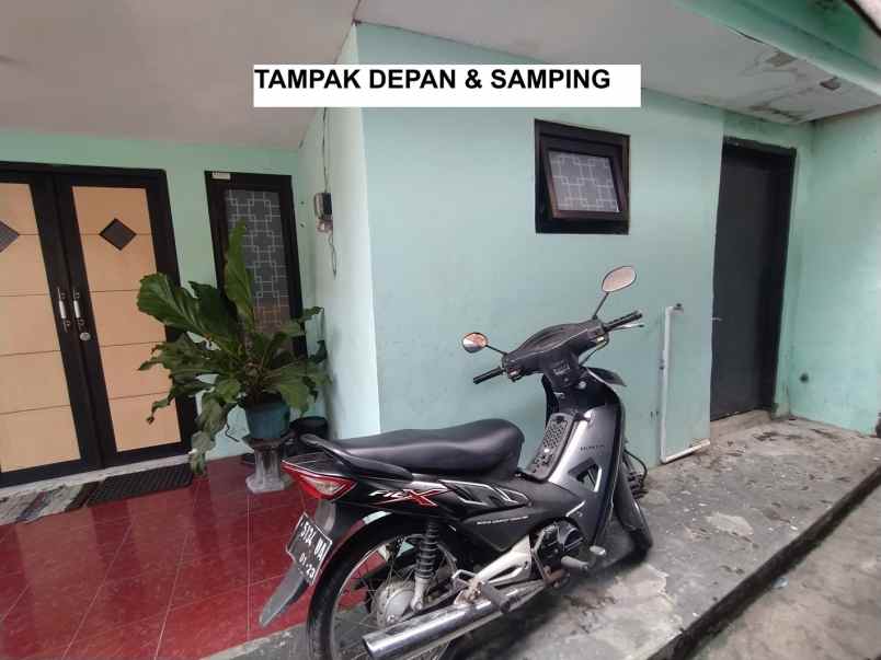 dijual rumah jl letjend s parman v waru