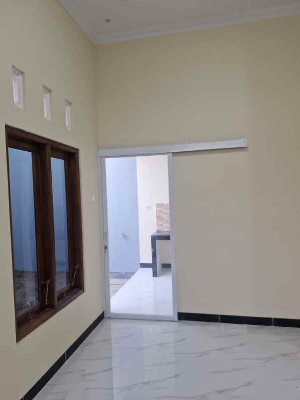 dijual rumah jl magelang km 12 sleman