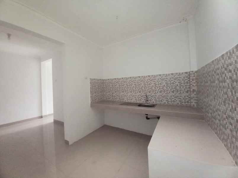 dijual rumah jl ratna jati kramat