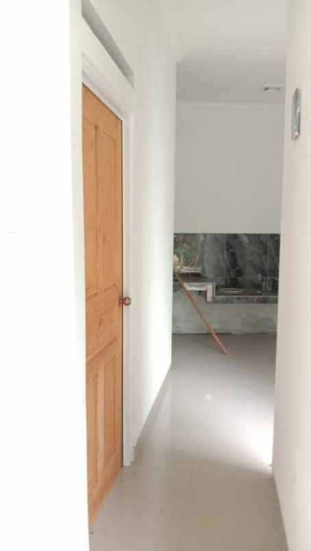 dijual rumah jl sawi